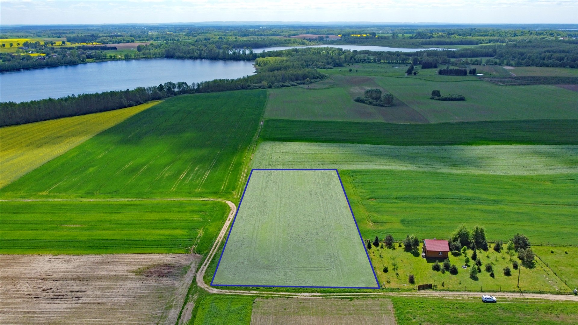 Działka na sprzedaż